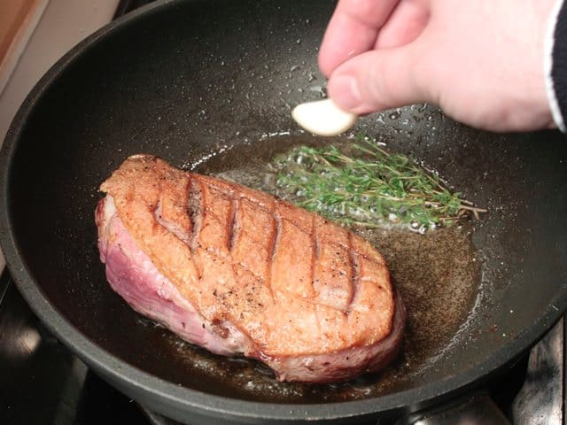 roast duck breast with thyme and garlic
