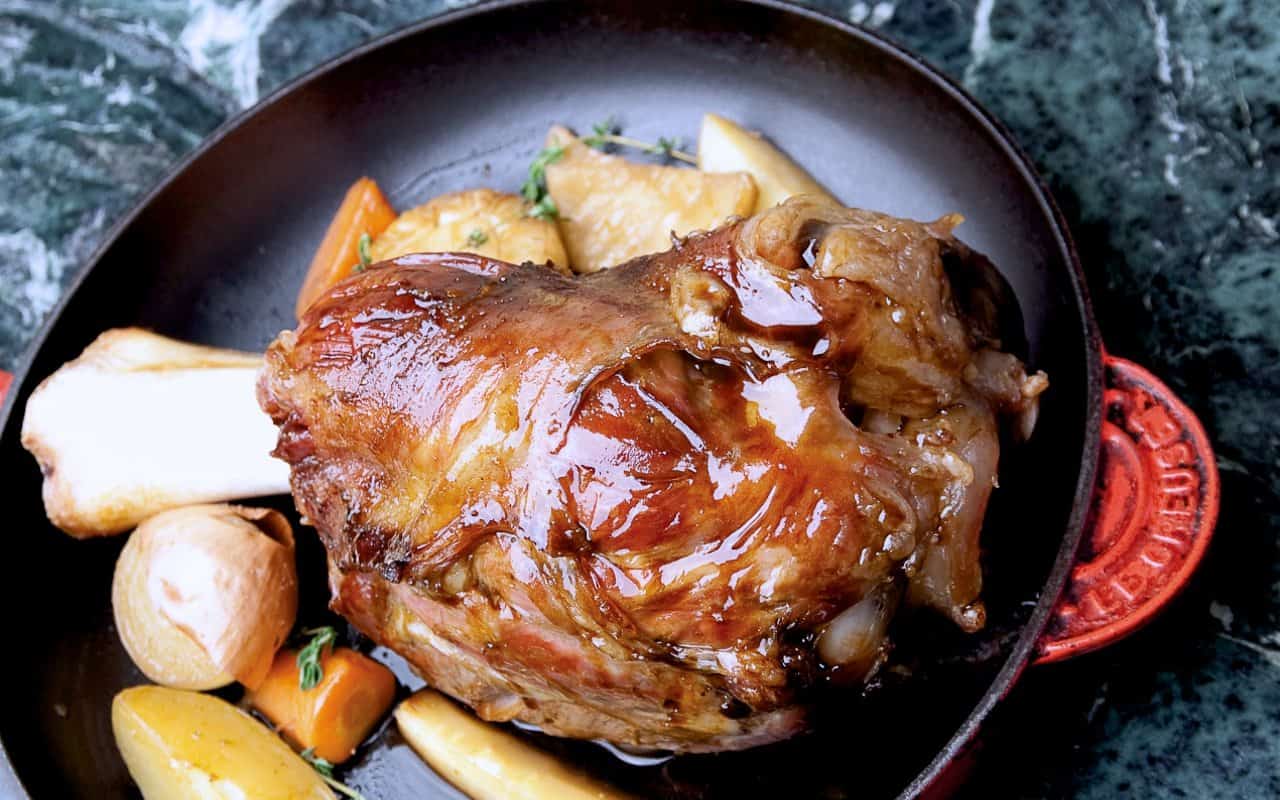 Veal shank or veal shank braised with veal stock.