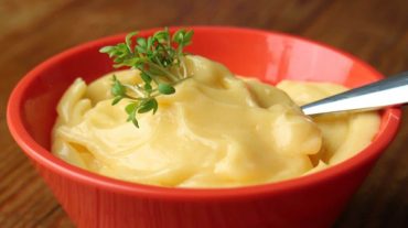 Make your own mayonnaise article with video and step by step instructions for perfect mayo