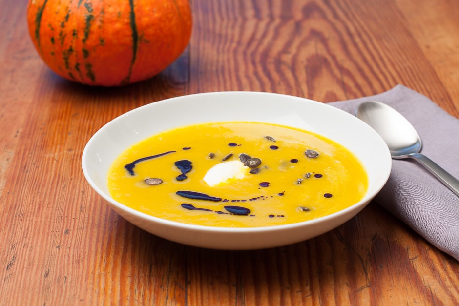 Vegan pumpkin soup recipe picture