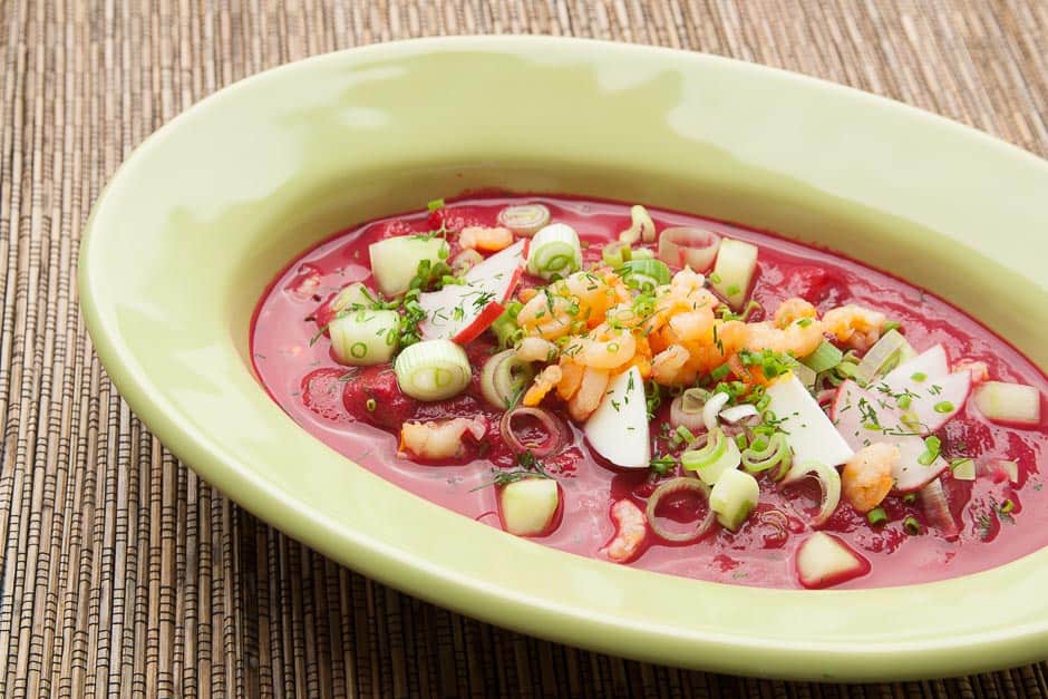 The well-known Bortsch is a beetroot soup from Eastern Europe, traditionally prepared in Russia and Ukraine.