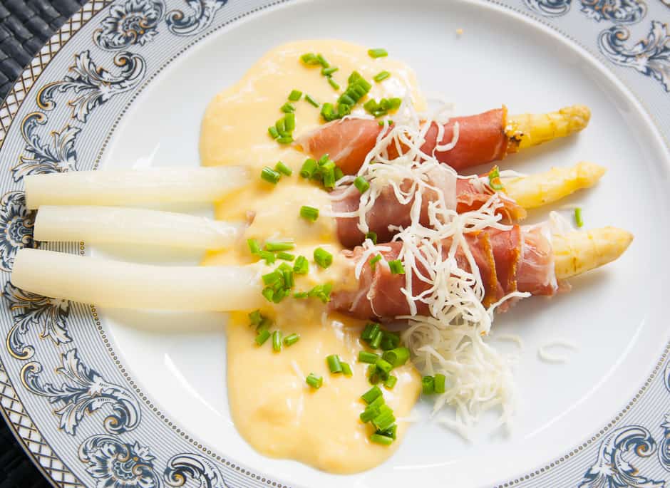 Cooking recipe image asparagus with ham