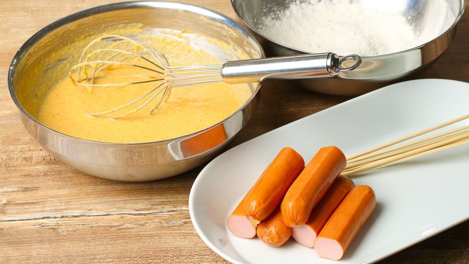 Corn dogs sausages in batter ingredients