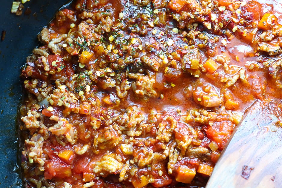 minced meat sauce cooked