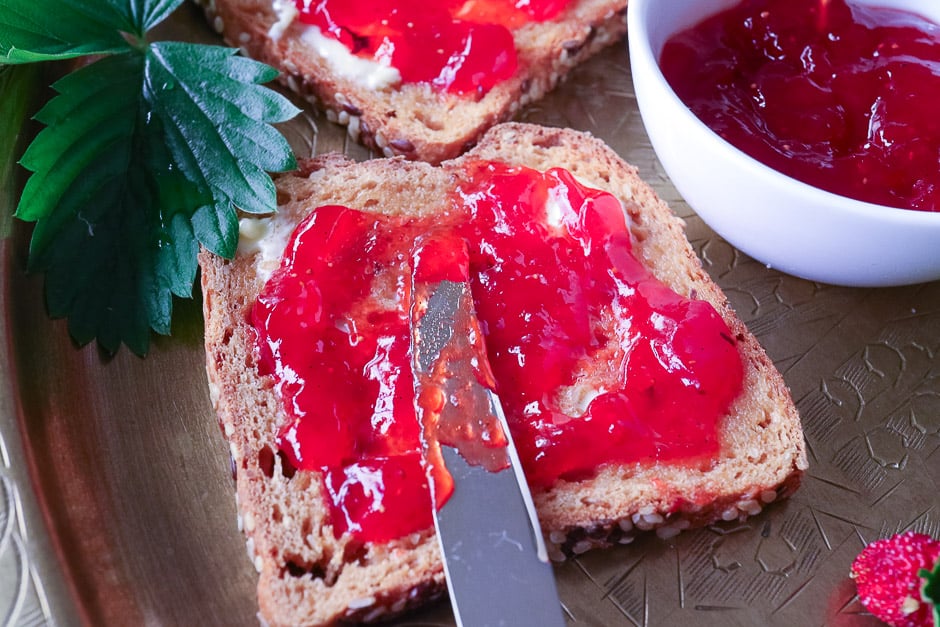 Strawberry jam bread