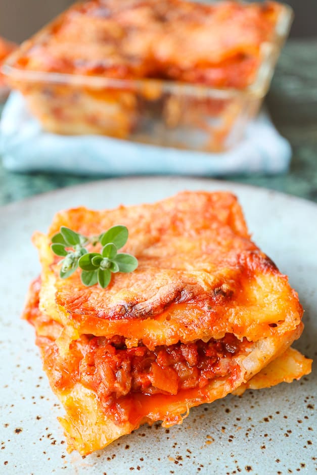 Prepare lasagna yourself