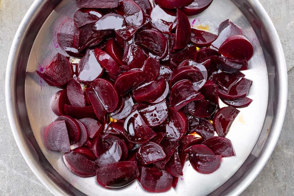 Beetroot cut into pieces