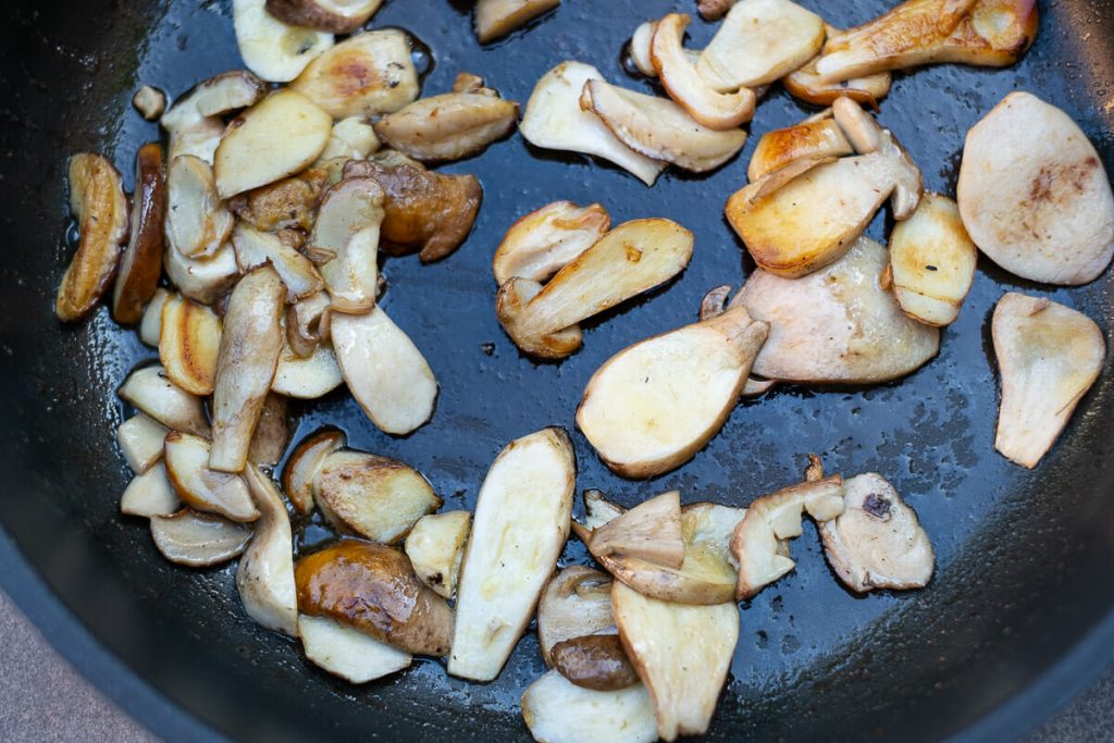 Fry the porcini mushrooms