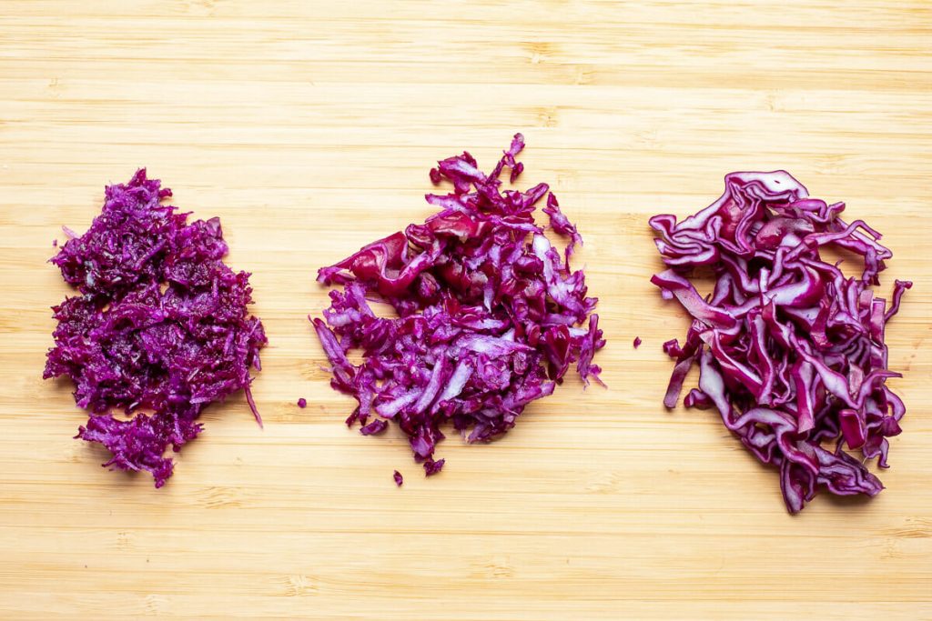 Types of cuts for red cabbage salad