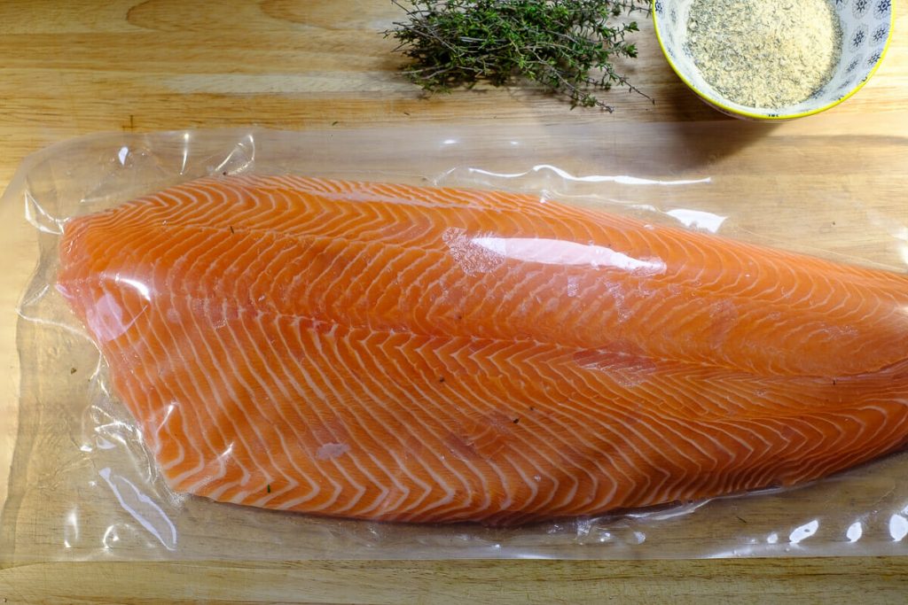 Ingredients to grill salmon