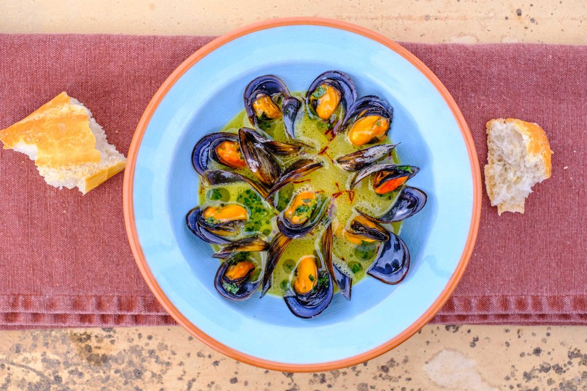 Prepare mussels quickly