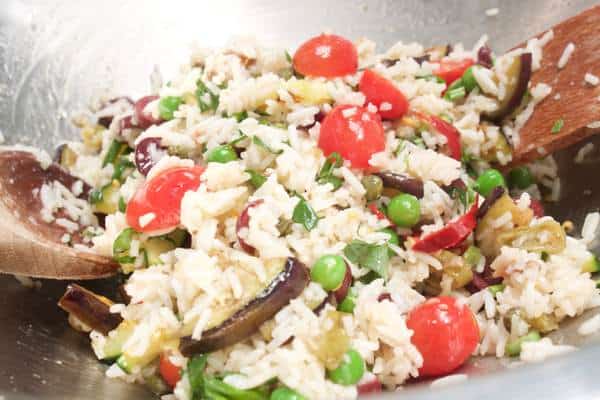 Italian rice salad with tomatoes and herbs, recipe and picture (C) Thomas Sixt