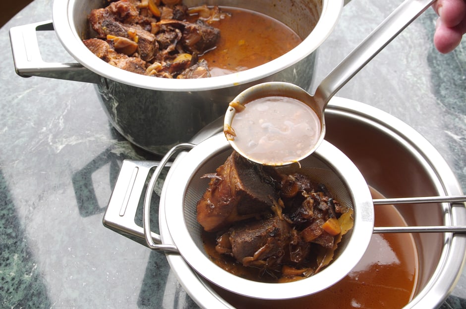 Veal stock recipe image