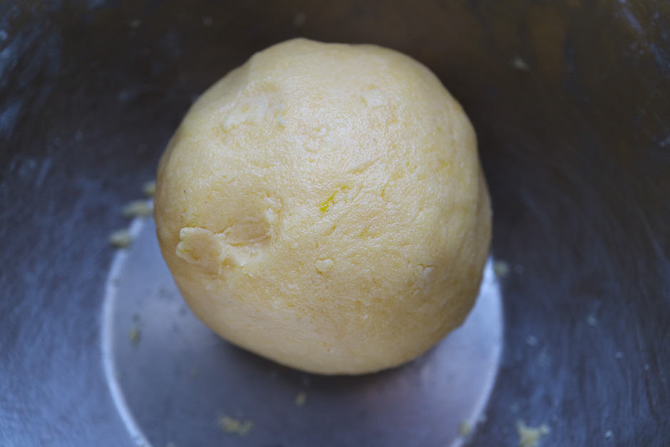 strudel dough ball