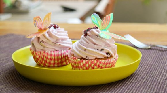 Cupcakes mit Heidelbeeren