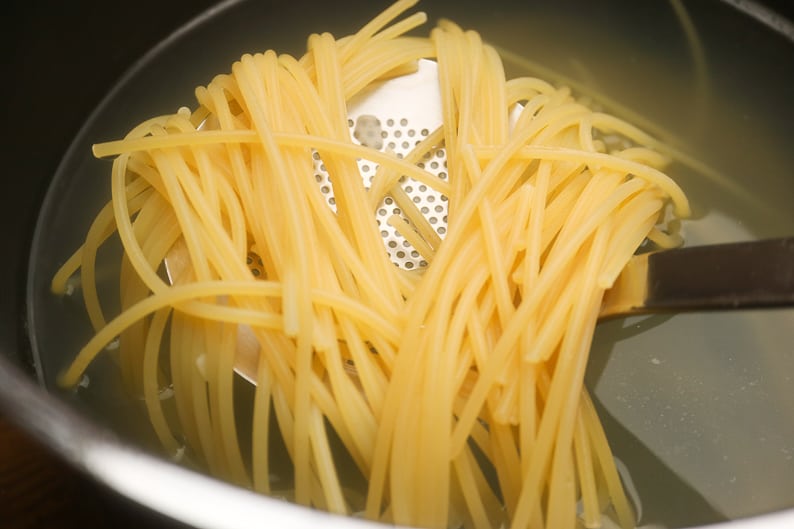 Pasta Spaghetti im Kochwasser
