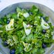 Lauchkraut oder Knoblauchsauce Salat mit Spargel