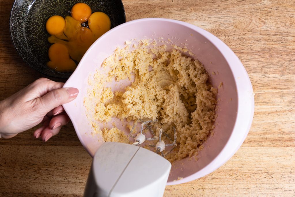 Kuchenteig rühren