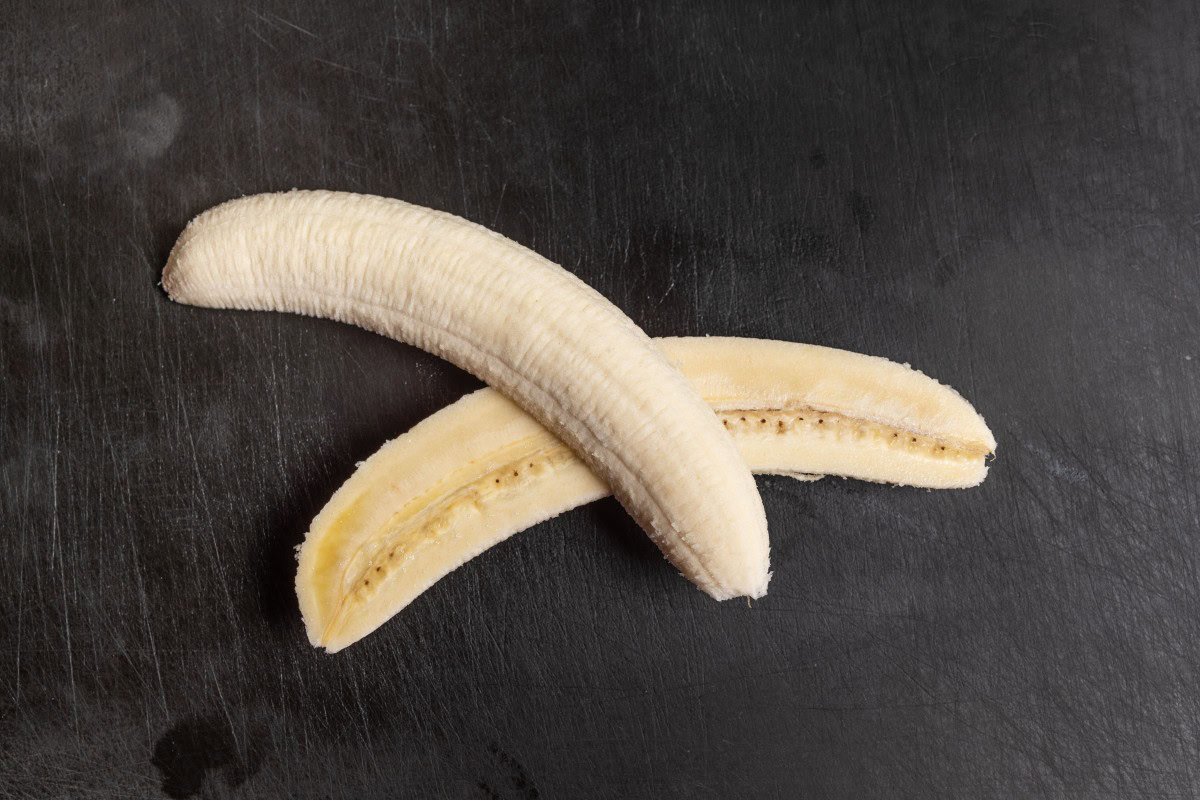 Halbierte Bananen für Bananen-Split