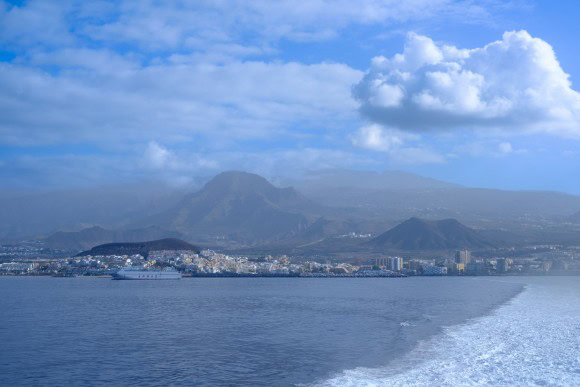 Abfahrt nach La Gomera mit der Fähre aus Los Cristianos in Teneriffa