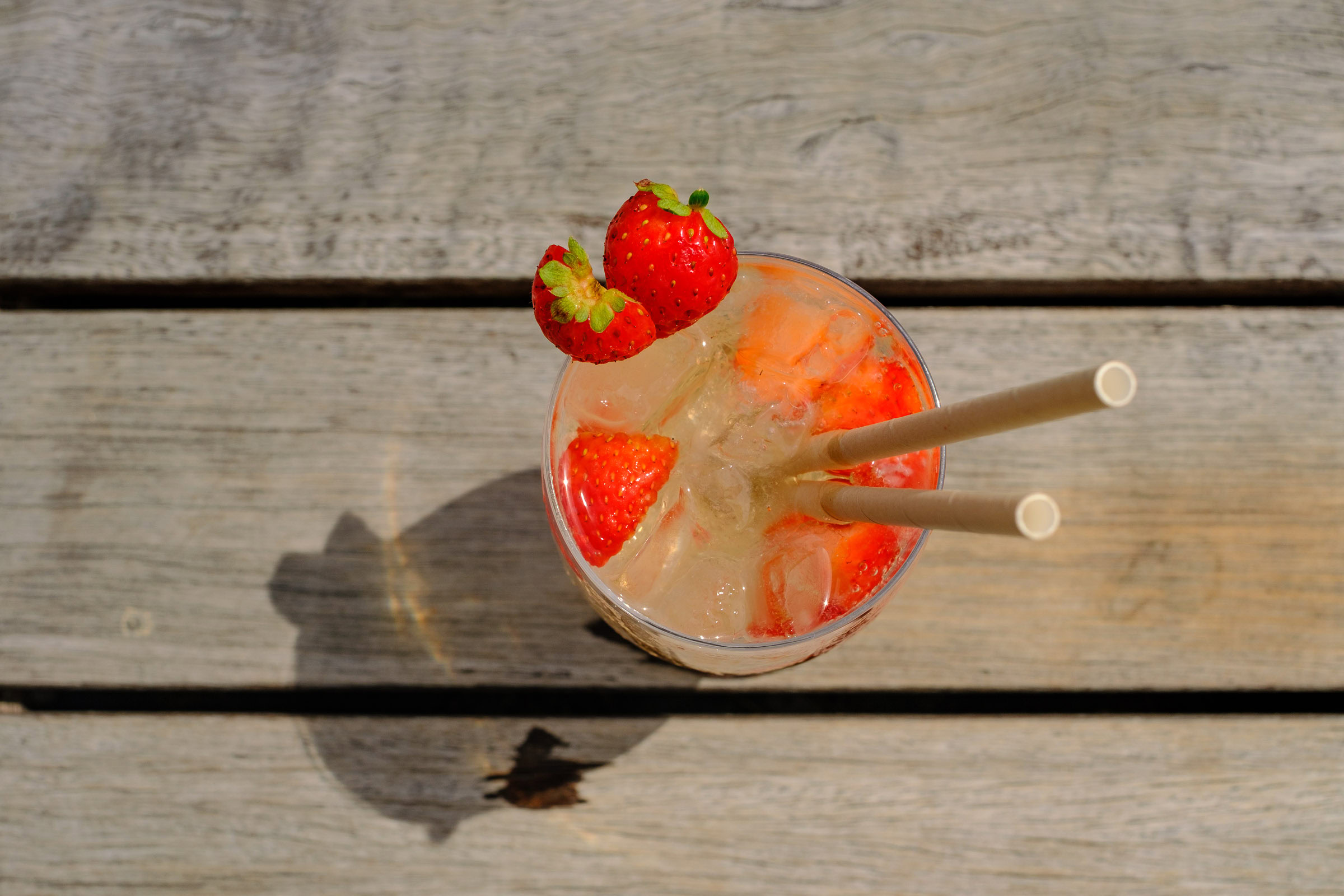 Lillet Wildberry Cocktail von oben